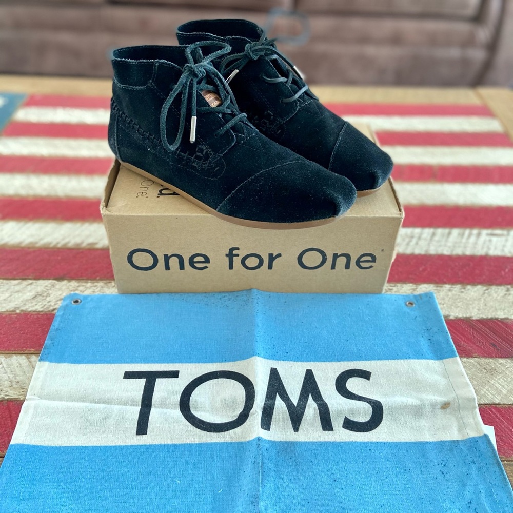 Toms tribal boots